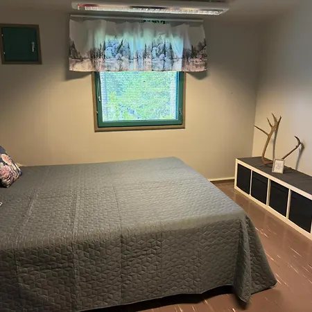 Lodge Arctic Circle And *